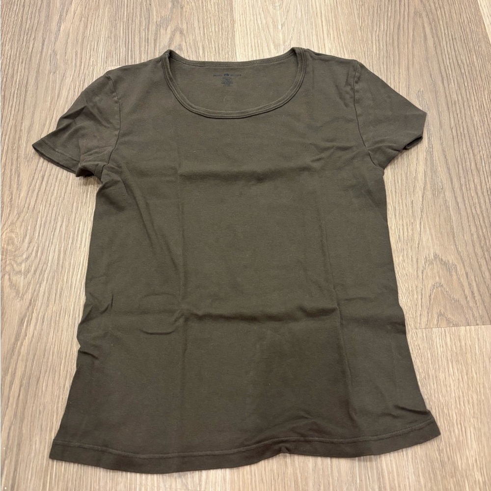 BRANDY MELVILLE TEE‎